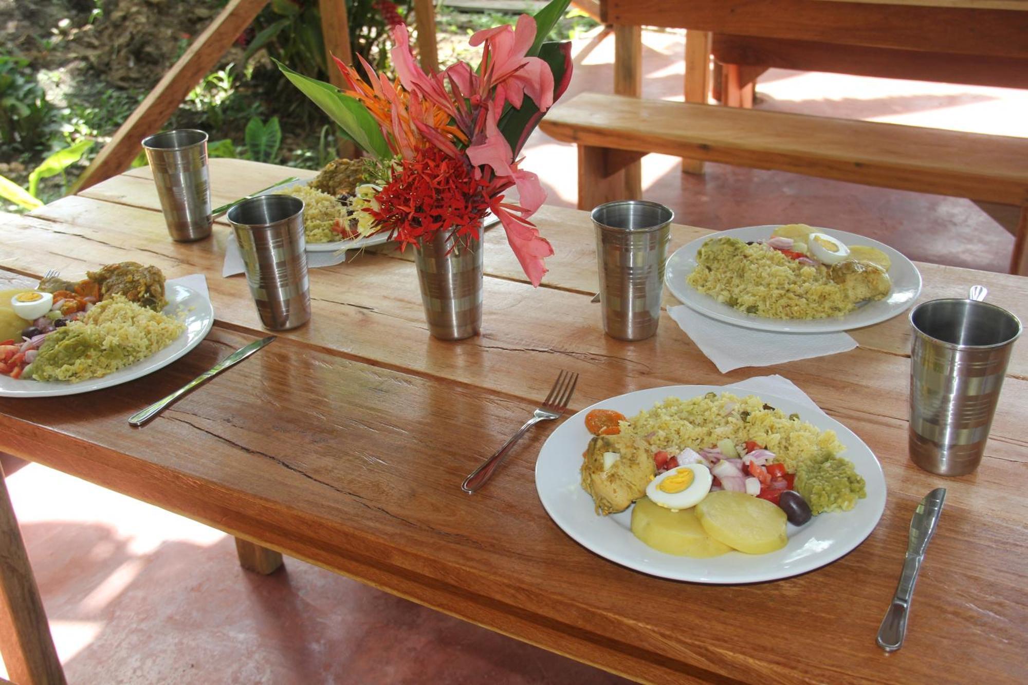 Purachata Ecolodge Iquitos Exterior photo